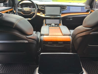 2023 Jeep Grand Wagoneer L Series III