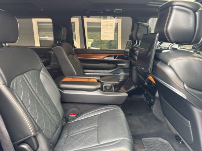 2023 Jeep Grand Wagoneer L Series III