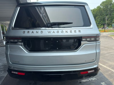 2023 Jeep Grand Wagoneer L Series III