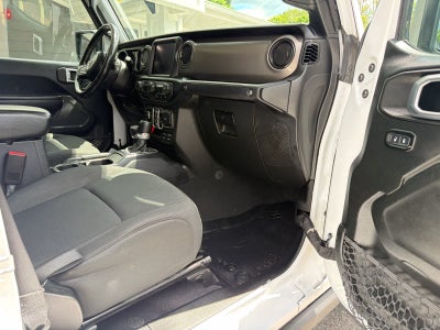 2021 Jeep Gladiator Willys