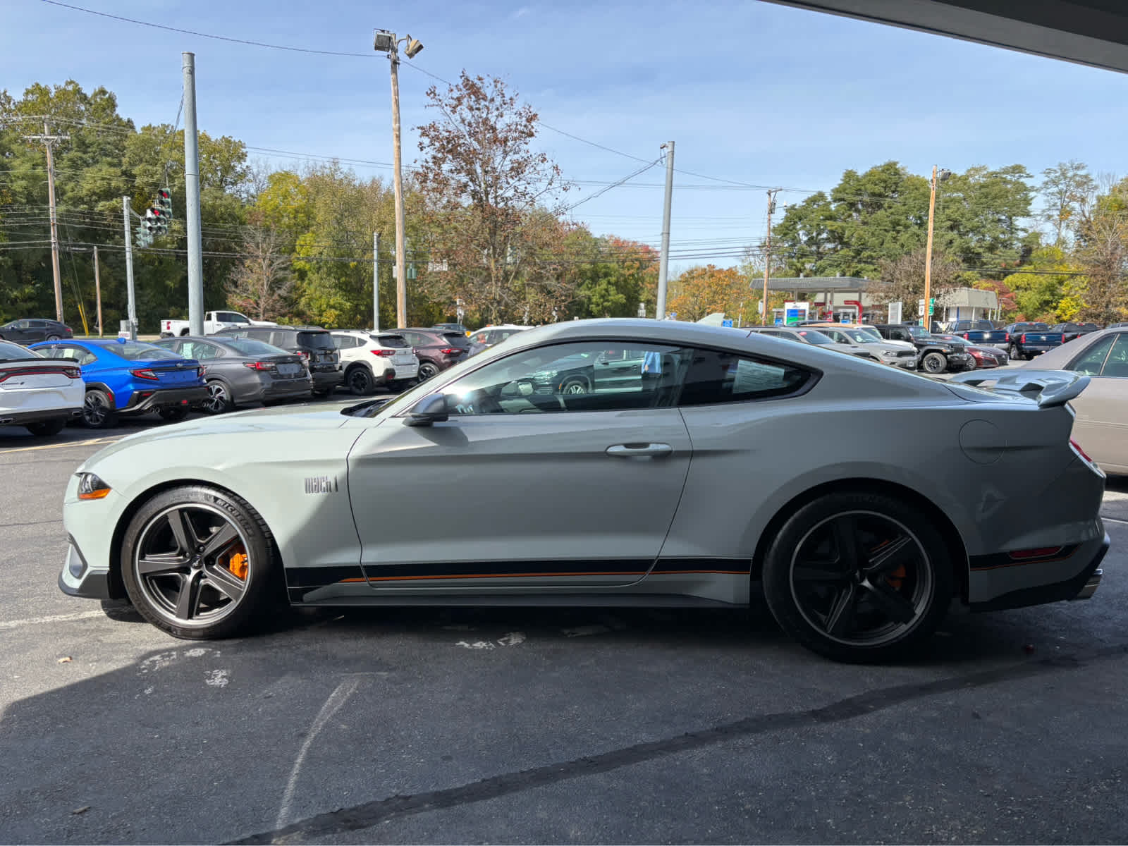 2022 Ford Mustang Mach 1