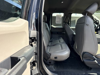 2022 Ford Super Duty F-350 DRW Chassis Cab XL