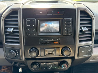 2022 Ford Super Duty F-350 DRW Chassis Cab XL