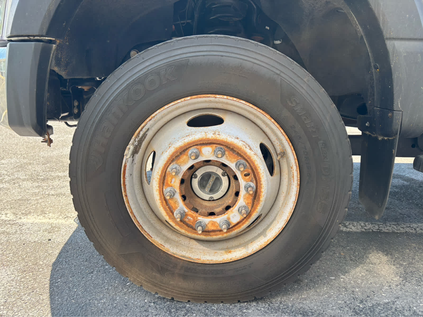 2023 Ford Super Duty F-600 DRW XL