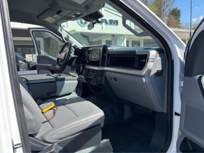 2023 Ford Super Duty F-600 DRW XL