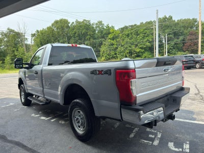 2022 Ford Super Duty F-350 SRW Pickup XL
