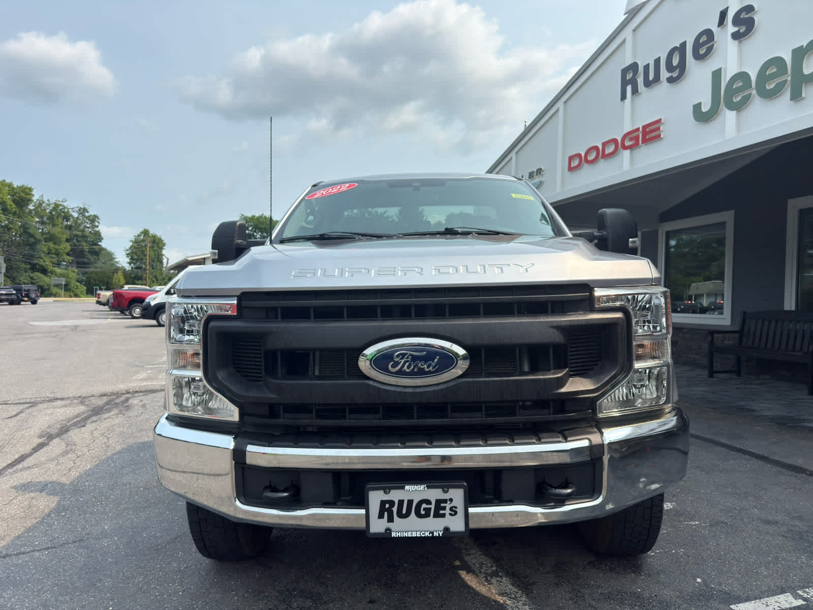 2022 Ford Super Duty F-350 SRW Pickup XL