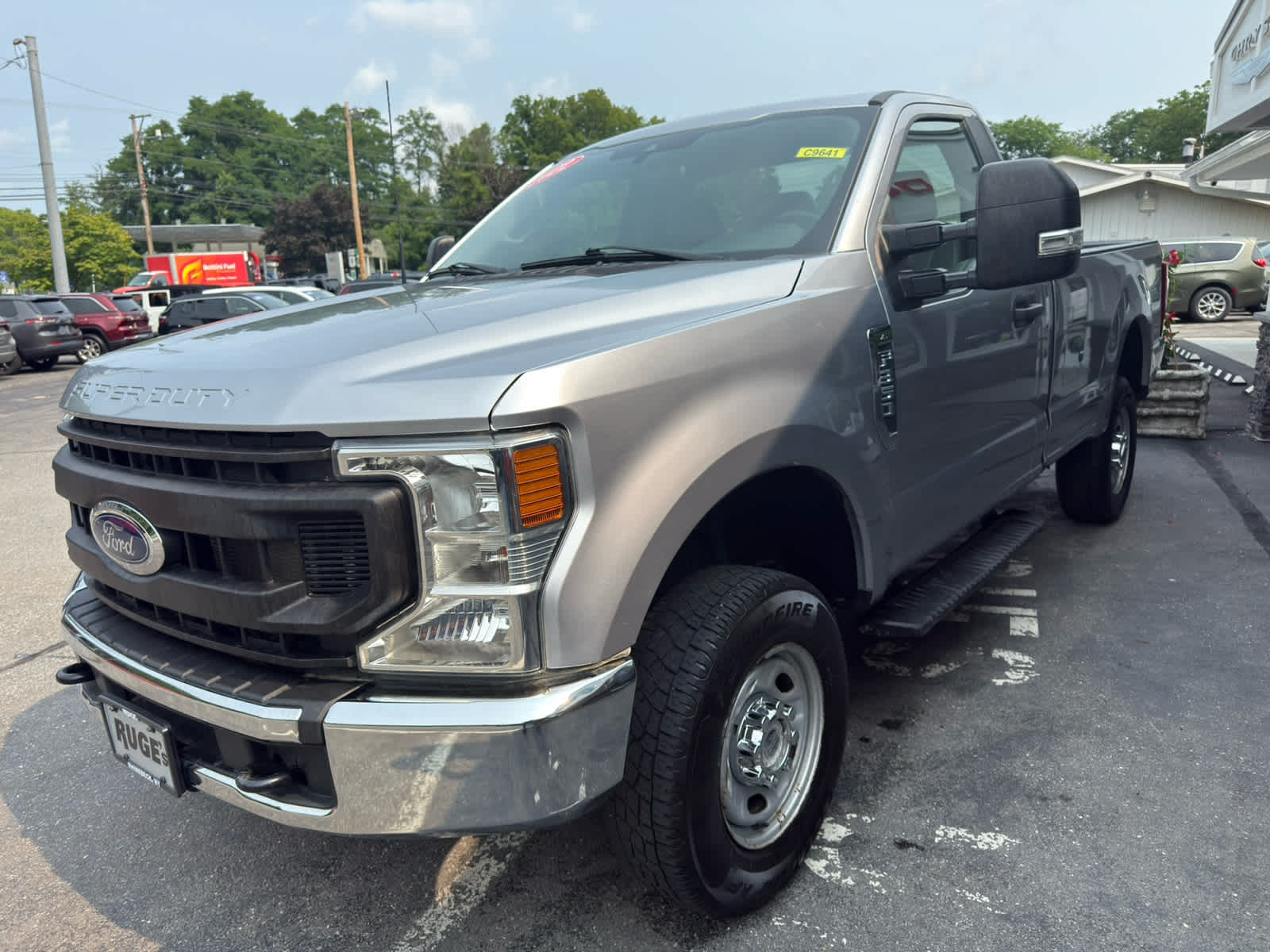 2022 Ford Super Duty F-350 SRW Pickup XL