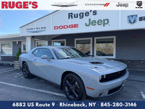 2021 Dodge Challenger SXT