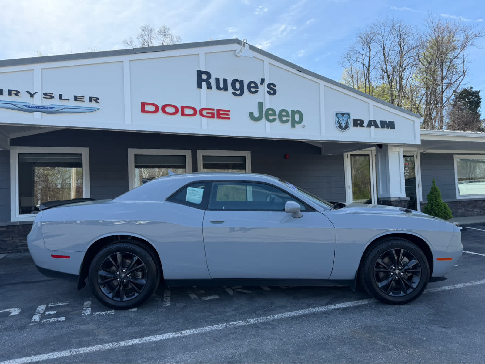 2021 Dodge Challenger SXT