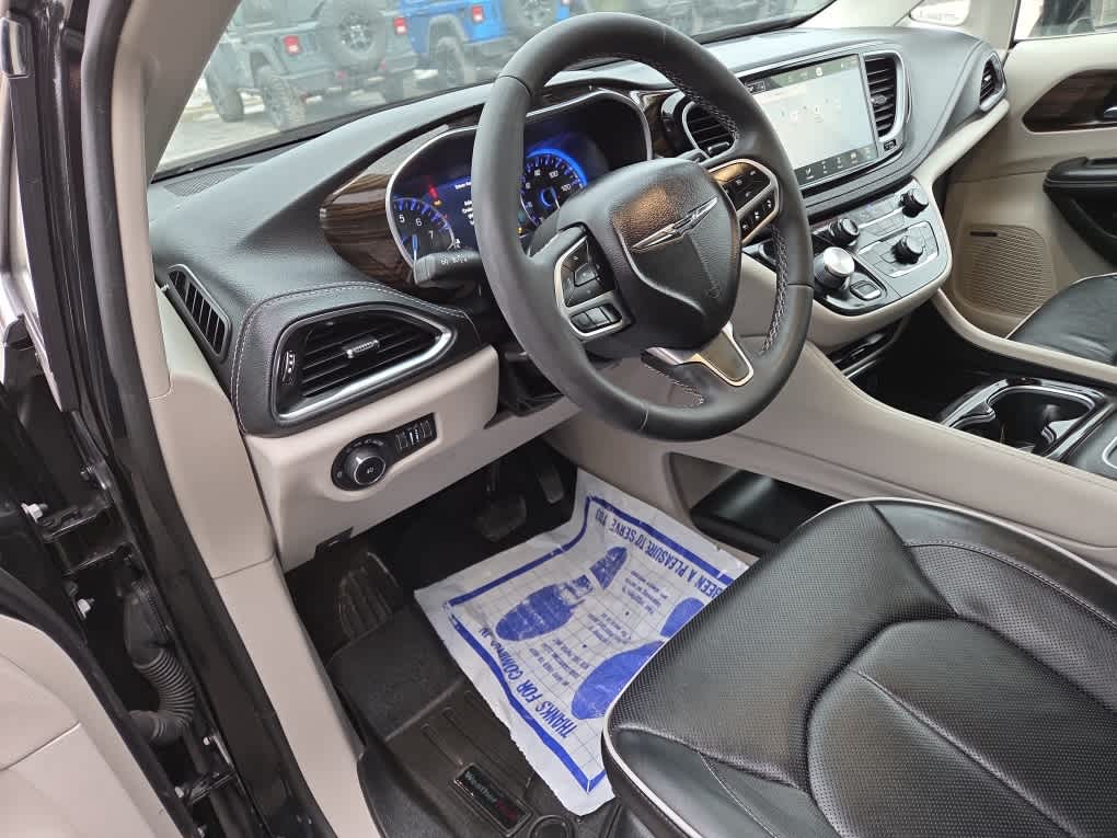 2023 Chrysler Pacifica Limited