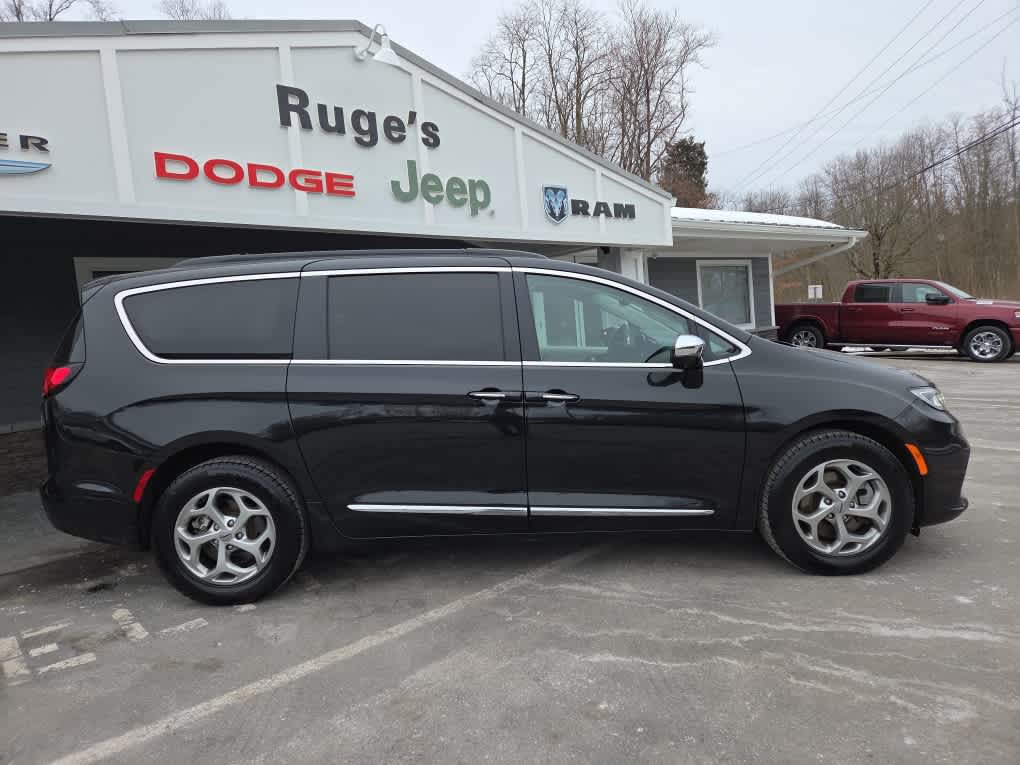 2023 Chrysler Pacifica Limited