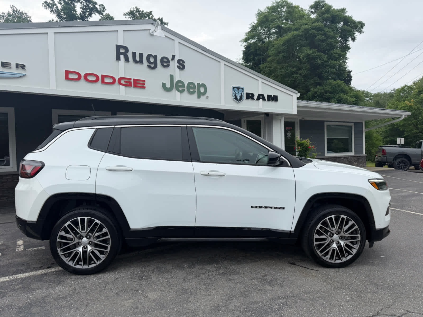 2023 Jeep Compass Limited