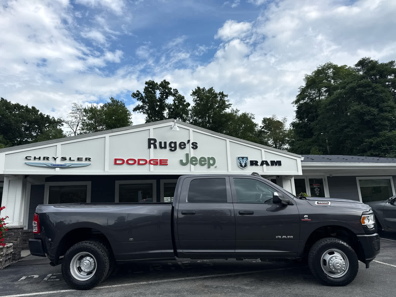 2022 RAM 3500 Tradesman