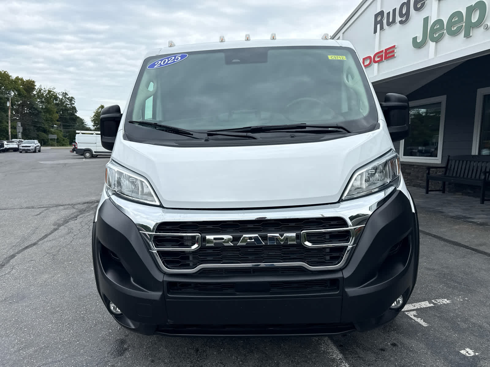 2025 RAM ProMaster Cargo Van Tradesman
