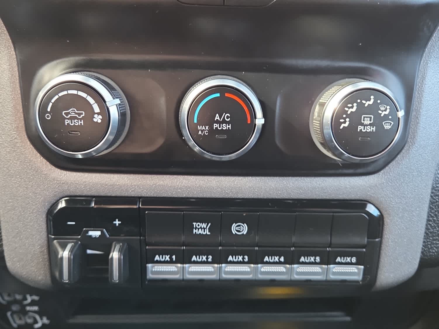 2024 RAM 5500 Chassis Cab Tradesman