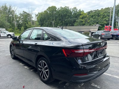 2025 Volkswagen Jetta SE