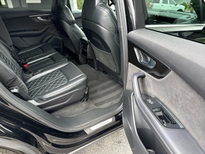 2023 Audi SQ7 Premium Plus