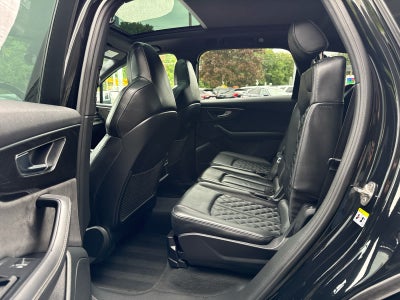 2023 Audi SQ7 Premium Plus