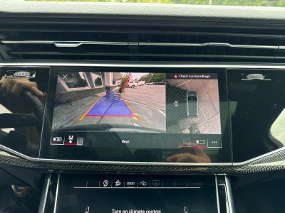 2023 Audi SQ7 Premium Plus