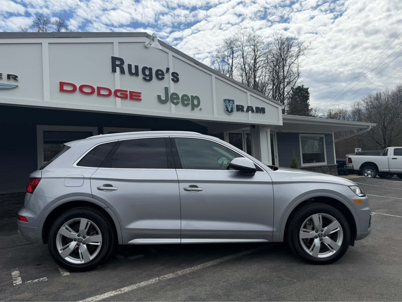 2018 Audi Q5 Premium Plus
