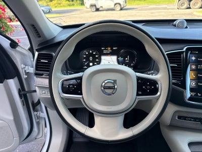 2022 Volvo XC90 Recharge Plug-In Hybrid Inscription
