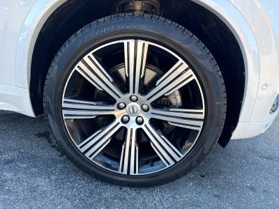 2022 Volvo XC90 Recharge Plug-In Hybrid Inscription