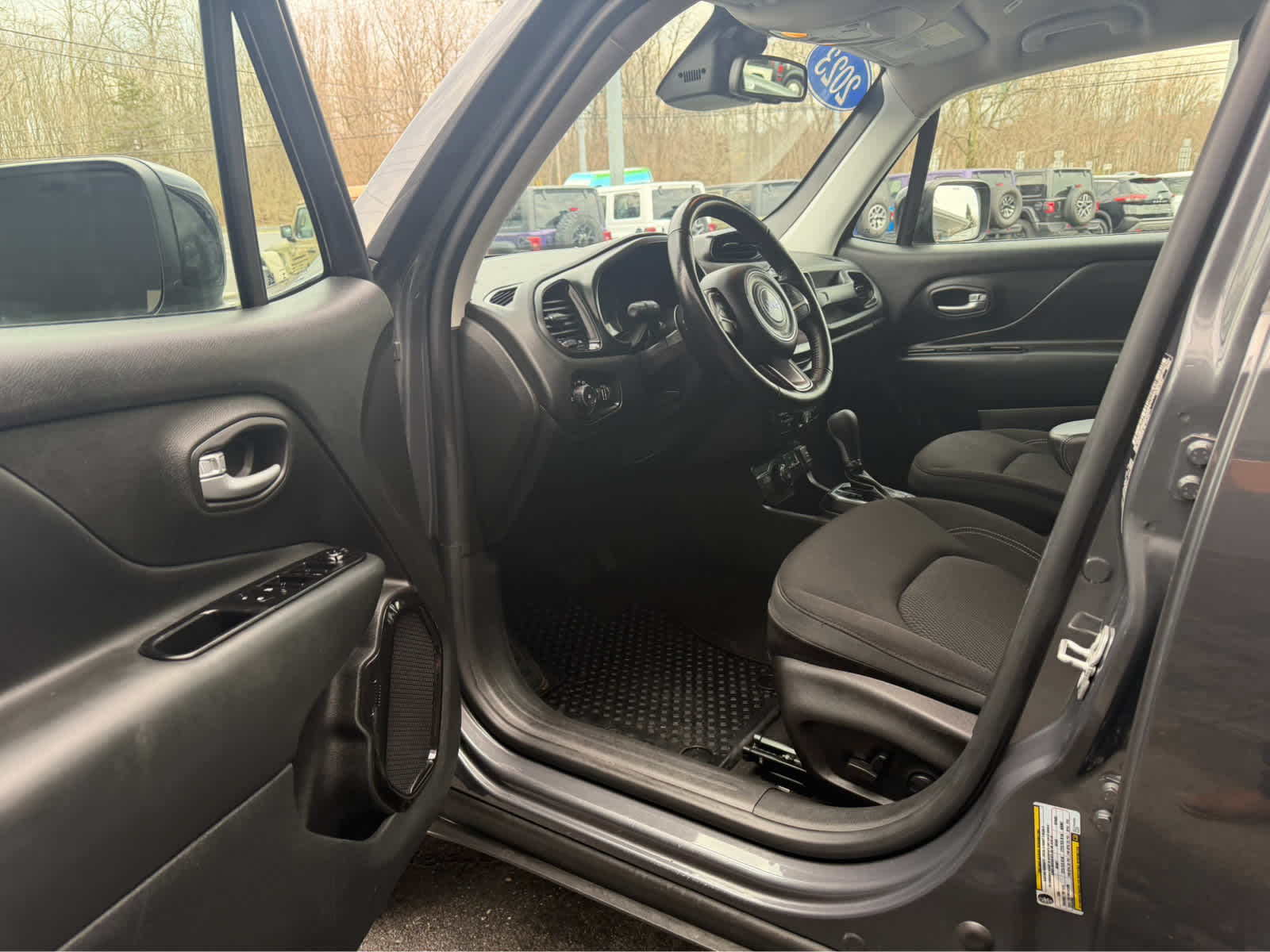 2023 Jeep Renegade Altitude