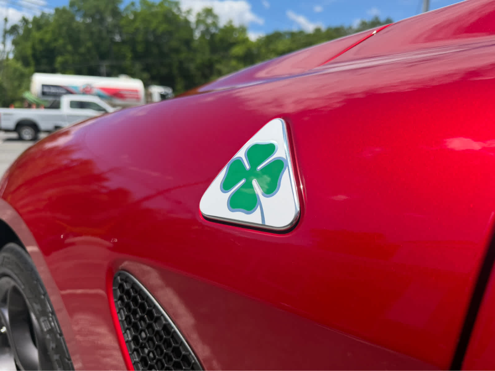 2024 Alfa Romeo Giulia Quadrifoglio