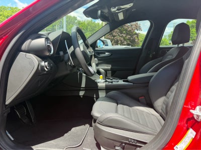 2024 Alfa Romeo Giulia Quadrifoglio