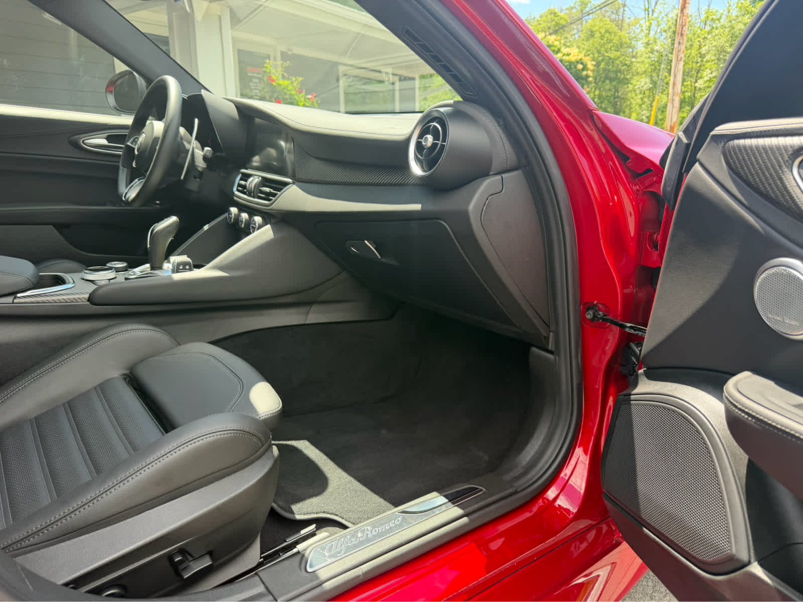2024 Alfa Romeo Giulia Quadrifoglio