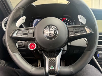 2024 Alfa Romeo Giulia Quadrifoglio