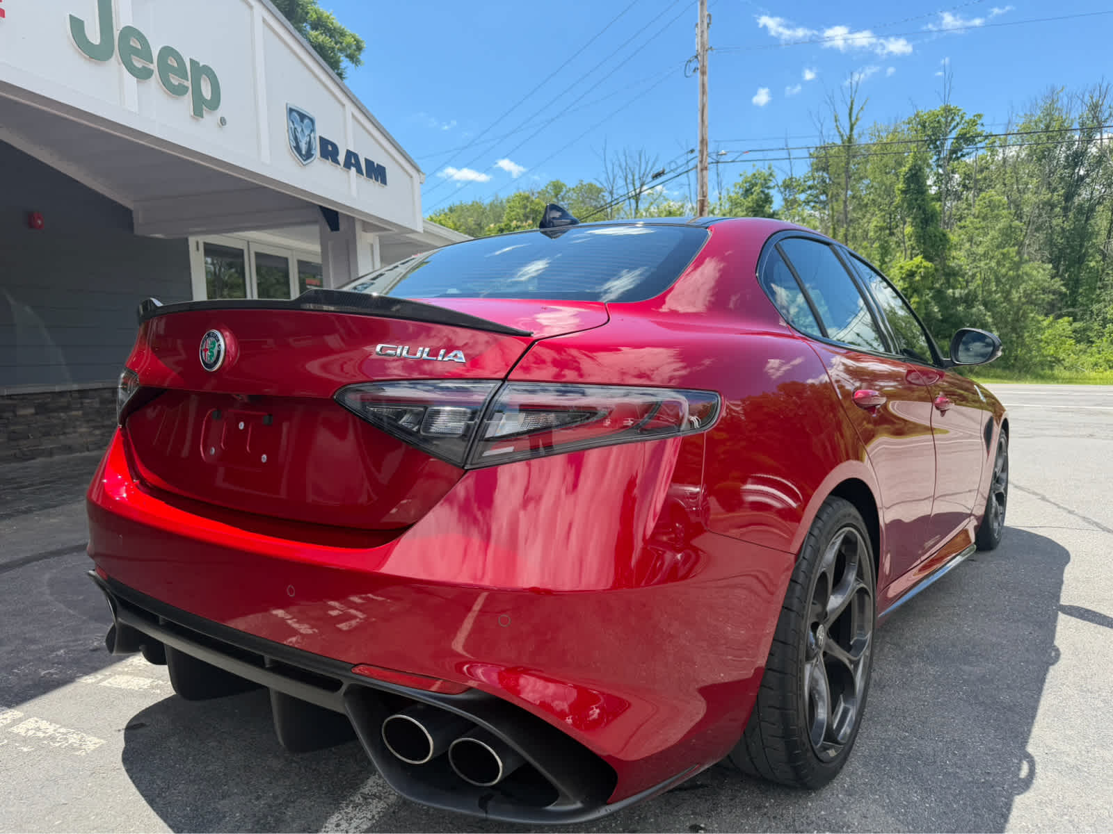 2024 Alfa Romeo Giulia Quadrifoglio